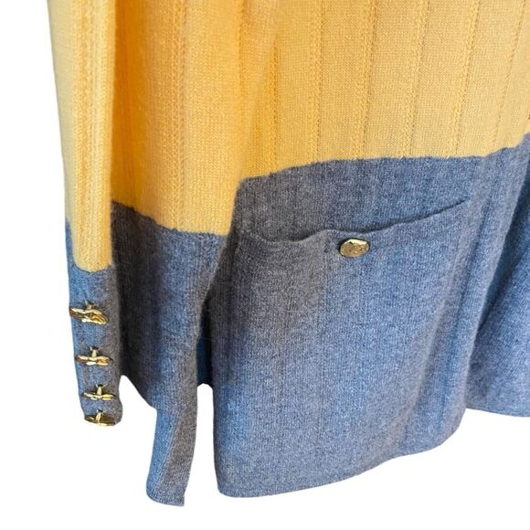 ESCADA 36 Vintage Yellow Gold Gray Cashmere Wool Knit Glamour Sweater Cardigan - Picture 3 of 6